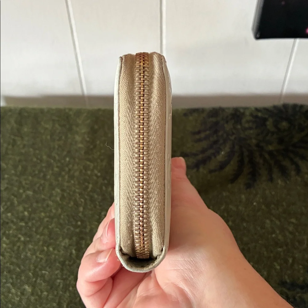 Gucci Leather Wallet - Picture 11 of 11